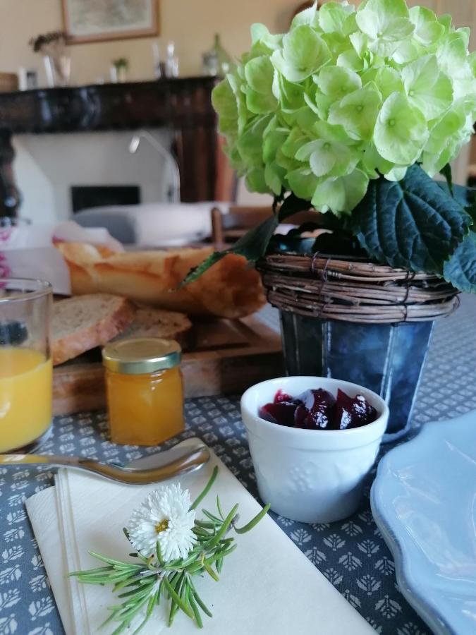Bed and Breakfast Ferme De Bonavis Banteux Экстерьер фото