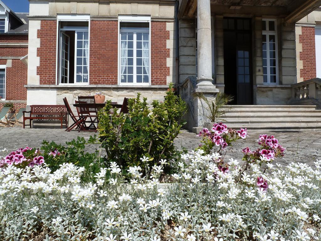 Bed and Breakfast Ferme De Bonavis Banteux Экстерьер фото